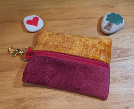 Schlue005) Schlüta Schlüsseltasche aus Upcycling Möbelstoffen in Goldgelb - Brombeer
