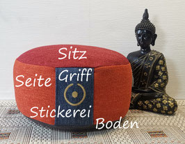 Mehrfarbige Yogakissen aus einem exklusiven Möbelstoff für Kinder  - Eigene Farb-Gestaltung lt. Farbtabelle für Sitz, Seite, Griff & Boden - 3 Kissenhöhen - Mit oder ohne Sticksymbol auf dem Griff