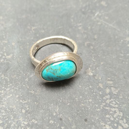 Ines.       Bague argent , Turquoise.