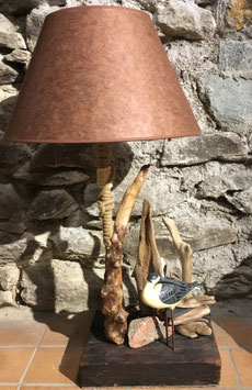 Pied en bois chêne (poutre du 17ème siècle), bois flotté, oiseau en bois (île de Re)
