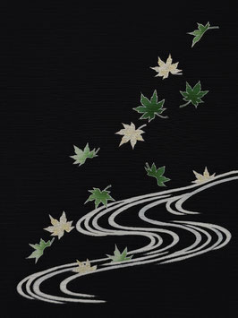 絽染帯黒地流水に青紅葉