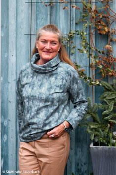 French Terry floral Batik Esther