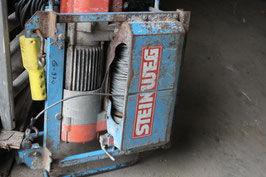 Dachdeckeraufzüge mieten - Bley Mietpark & Baustoffe