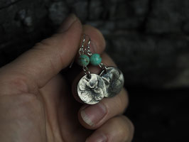 Hortensien Ohrringe aus Silber mit Türkis-Steinen aus Peru, Nr. 1294