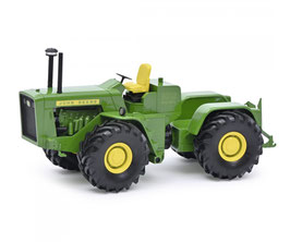 John Deere 8010