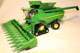 Mähdrescher John Deere S 780