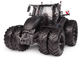 Valtra S416 mit Doppelräder schwarz