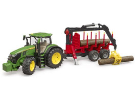 John Deere 7R 350 mit Rückeanhänger