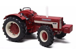 International IH 824 Allrad