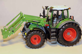 Fendt 724 Vario mit Frontlader Cargo 6.100