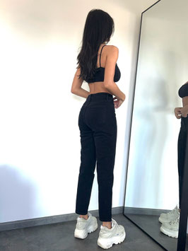 Mom-Fit Jeans *SCHWARZ
