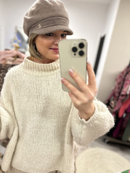 Strickmütze mit Schirm