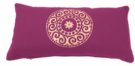 K - Kleines Meditationskissen "Mandala" aubergine