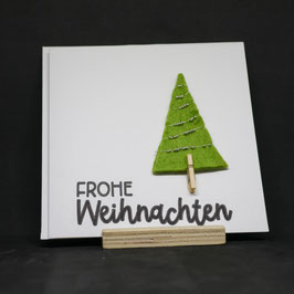 Weihnachten - Tannenbaum mit Klämmerli