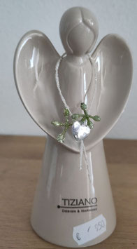 Engel Alena 15 cm loreen mit Deko2