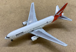 Herpa Wings 534383 Boeing 767-200 "Qantas"