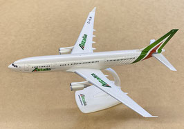 Herpa Wings 610933-001 A330-200 "Alitalia"