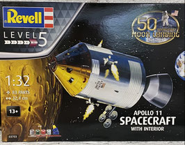 Revell 03703 "Apollo Spacecraft with Interior"