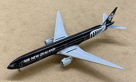Herpa Wings 523189-001 Boeing 777-300ER"Air New Zealand"