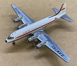 Herpa Wings 571555 Douglas DC-4 "Qantas"