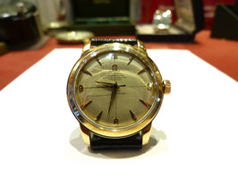 Oméga Chronométre Or 18k