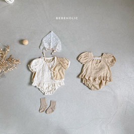 クリームブラウスセット