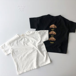 クロワッサンTシャツ