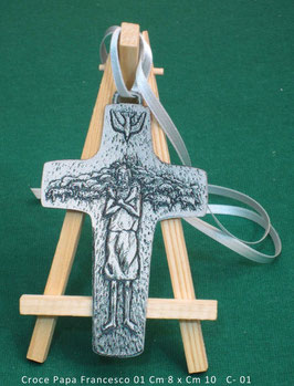Cross Jesus Pope Francis 01 C-01