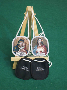 Scapular double woven