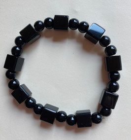 Onyx  Würfel/Kugel Armband, Würfel 8 x 8 mm, Kugeln 6 mm Durchmesser,  elastisch Stretchband 19 cm lang - ohne Deko
