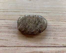 Bergkristall mit Chlorit, Trommelstein, Größe 30 x 20 mm