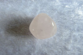 Rosenquarz Trommelstein 17 x 16 mm