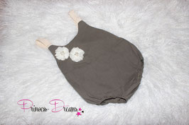 Romper beige/grün Sitter 9-12 Monate