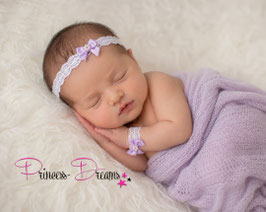 Newborn Outfit Mädchen mit Haarband SET flieder: Haarband und Stulpen für Hand oder Fuß
