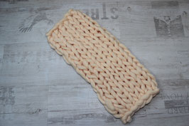 Posing Wolldecke / Kammzugdecke creme