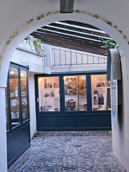 Zauber im Durchgang des Znaimertors