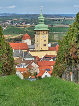 Rathaus zwischen Rieden