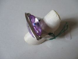 Silver ring oval topaz violet