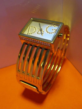 D&G Time orologio bracciale rigido in acciaio placcato oro