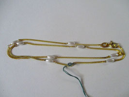 Elegant necklace with Majorca pearls