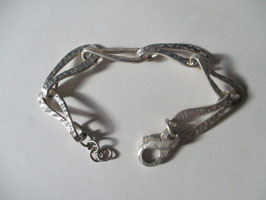 Silver handmade bracelet wavy chain