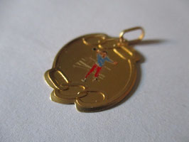 Bowling player pendant