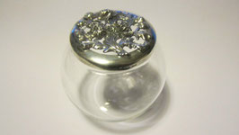 Round glass case. Top in sterling silver 925