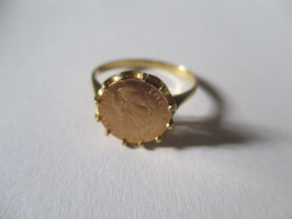 Gold ring chevalier with coin "Emperador Maximilian"