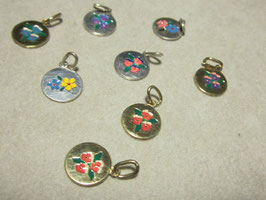 Pendants enamelled flowers