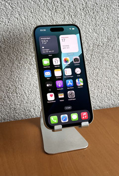 Refurbished Apple iPhone 15 128GB Geel / A-Grade