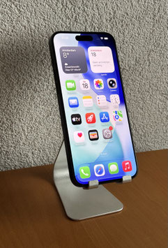 Refurbished Apple iPhone 16 Pro Max 256GB Zwart / B-Grade