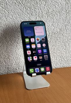 Refurbished Apple iPhone 15 Pro 128GB Blauw / B-Grade