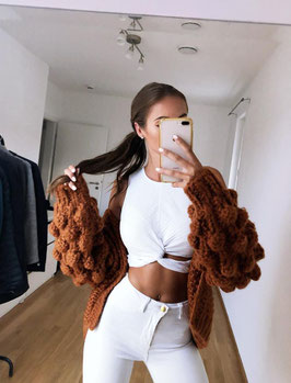 Handmade PomPom Cardigan Braun