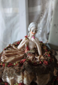 Sooo shabby: Zauberhafte antike Teepuppe Porzellan